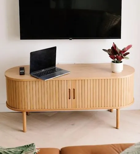 Apartment Mainstreet Designer 5 *