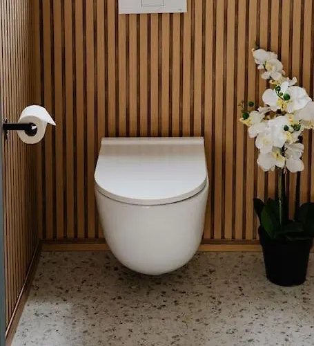 Mainstreet Designer 5 Apartment *