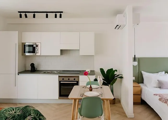 Mainstreet Designer 5 * Sliema